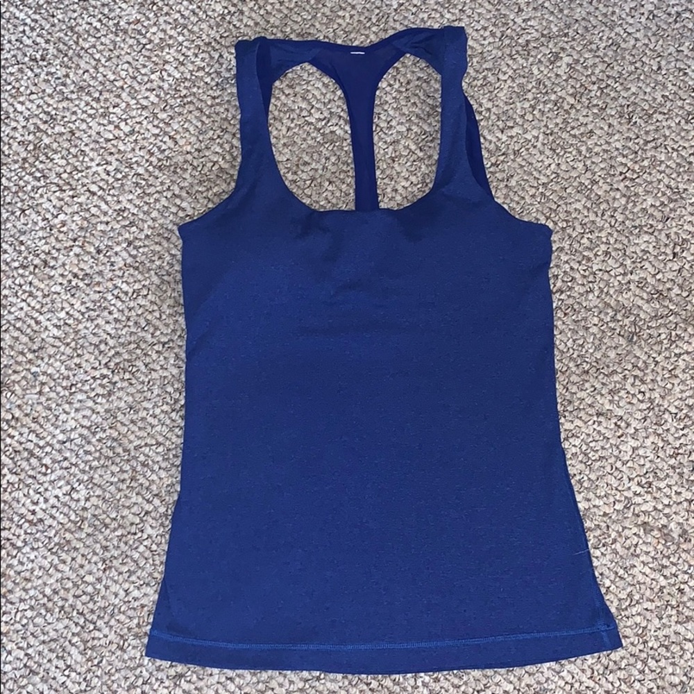 Under armour tank
